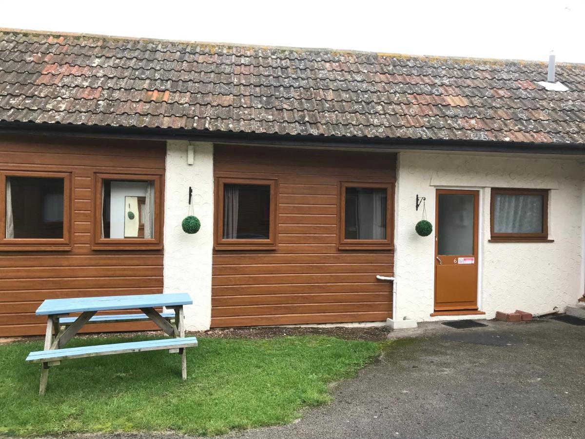 Court Farm Holiday Bungalows Ltd Watchet Zewnętrze zdjęcie